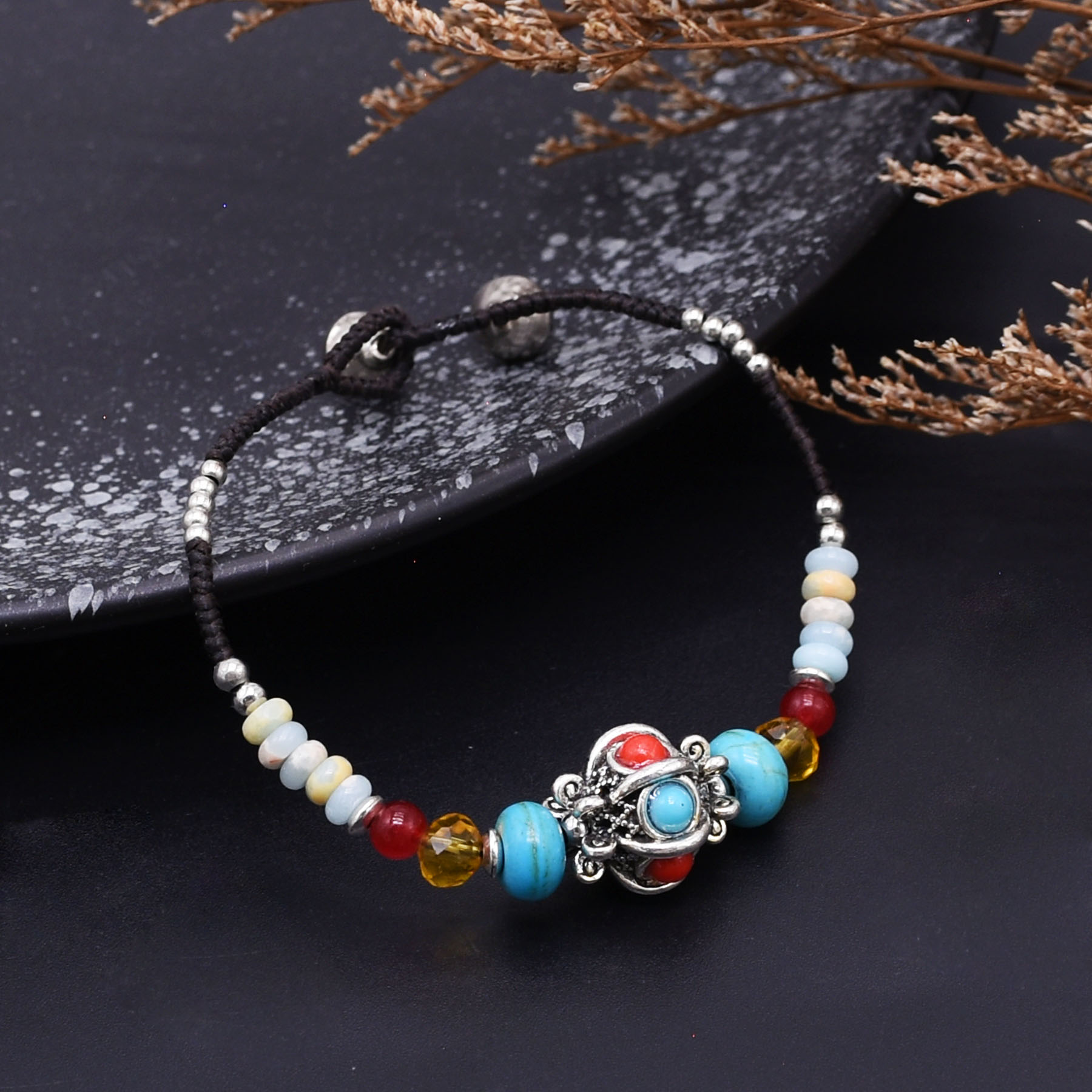 سوار تبتي مصنوع يدويًا من الحب - مراجعة Men Accessories Nepal وسعره